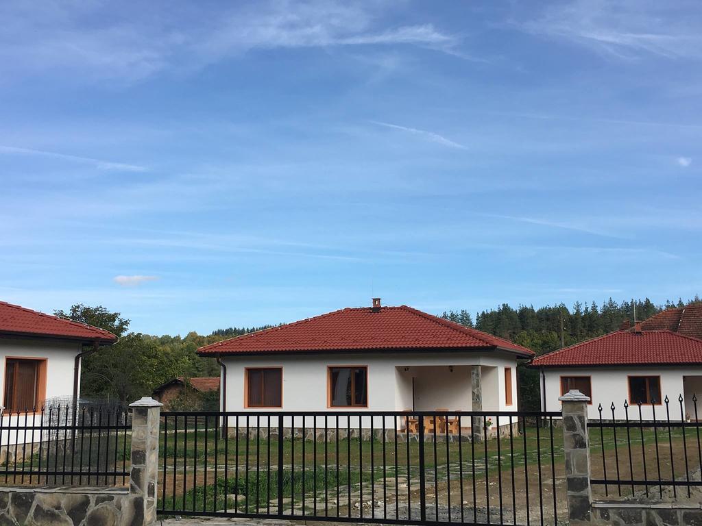 Complex Balkandzhii Априлци Номер фото